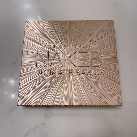 Urban Decay Other - Urban Decay Naked Ultimate Basics Eyeshadow Pallet